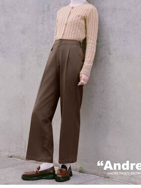 Petite Studio High-Waist Wide-Leg Trousers in Brown